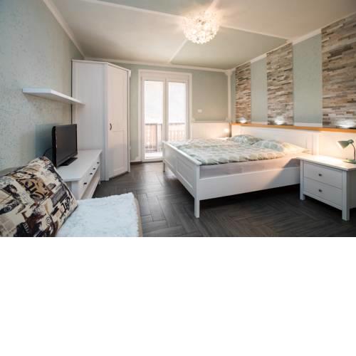 Apartment Ema