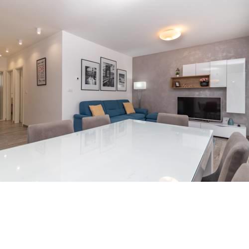 Apartment Ferias