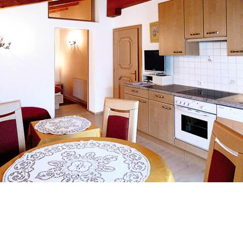 Apartment Ferienwohnung (BRG106)
