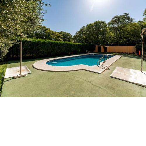 Apartment FIBES Garage and Pool