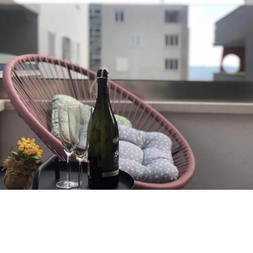 Apartment Flora