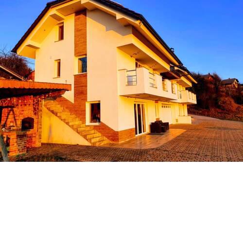 Apartment Four Stars ART-PE