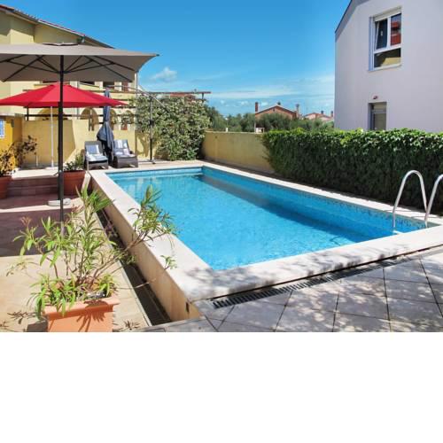 Apartment Gabi (MDN151)