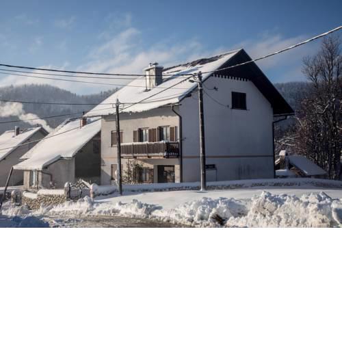 APARTMENT GORDANA A4+2 FOR 6 PAX NATURE PARK