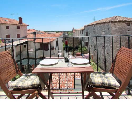 Apartment Haus Lina (PUL455)