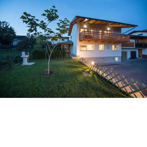 Apartment House Alp