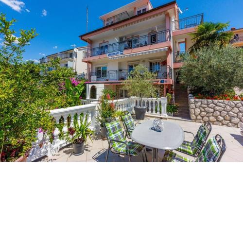 Apartment in Crikvenica with sea view, terrace, air conditioning, WiFi 4626-7