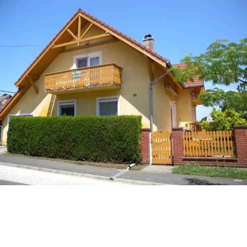 Apartment in Fonyod/Balaton 35365