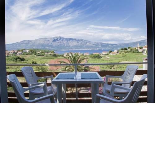 Apartment in Lumbarda with Seaview, Balcony, WIFI, Dishwasher (4432-1)