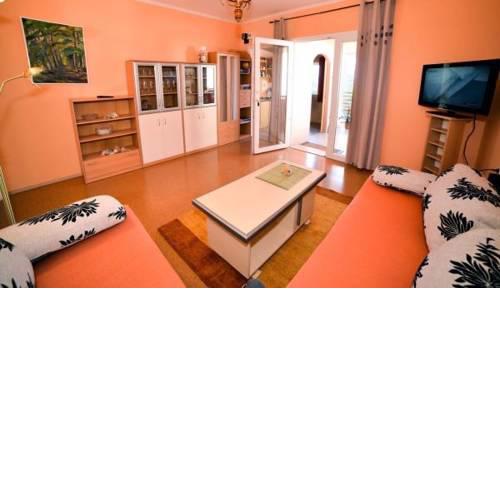 Apartment in Pakoštane with sea view, terrace, air conditioning, Wi-Fi (3476-2)