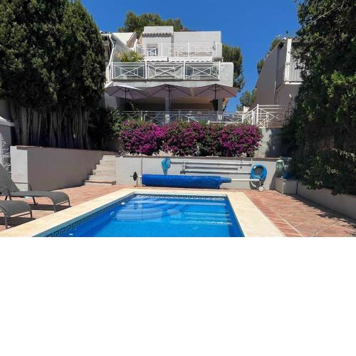 Apartment in Puerto Banus, Marbella - 6 Person Max