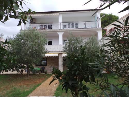 Apartment in Pula/Istrien 10937