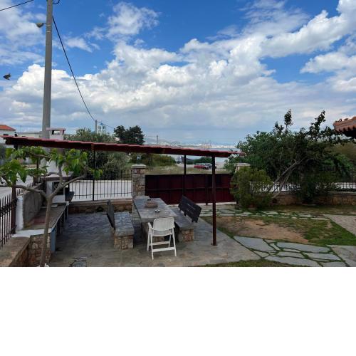 Apartment in Salamina with Garden & Sea view