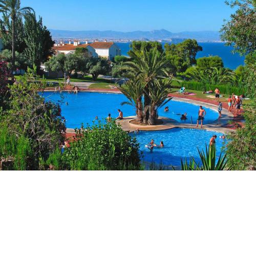 Apartment in Santa Pola with a shared pool
