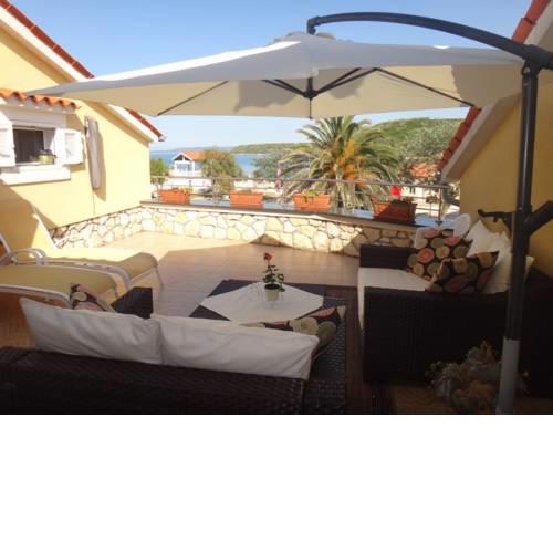 Apartment in Susak with sea view, terrace, air conditioning, WiFi (4873-4)