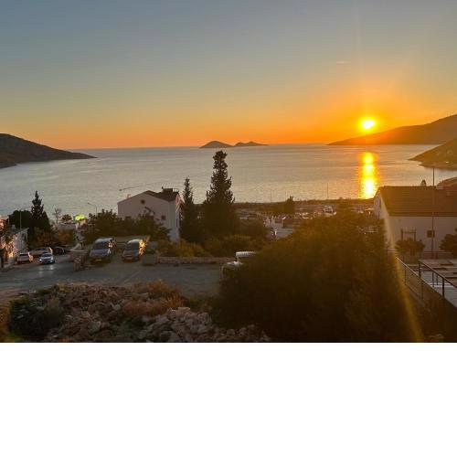 Apartment in the center of Kalkan, 350 meters from the sea Kalkan merkezde denize 350 metre daire
