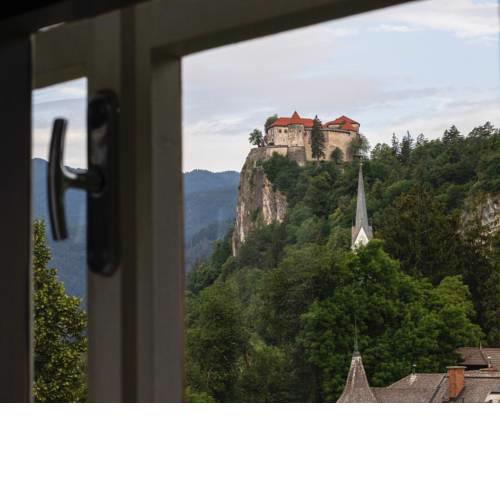Apartment in the heart of Bled with views