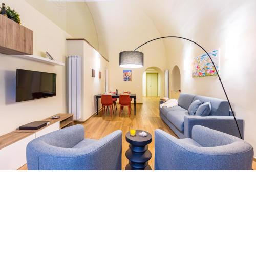 Apartment in the Heart of Nightlife by Wonderful Italy