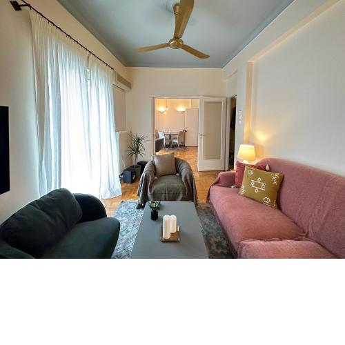 Apartment in the most artistic area of Koukaki