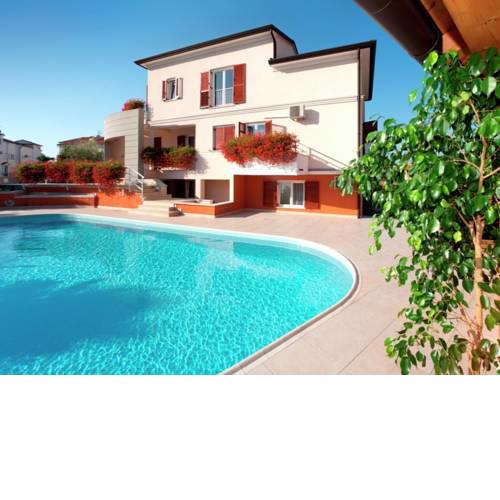 Apartment Irena No 4