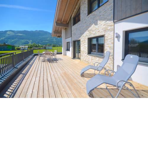 Apartment Kitzblick 5 by Alpen Apartments