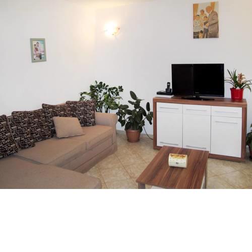 Apartment Kristina (MDN164)