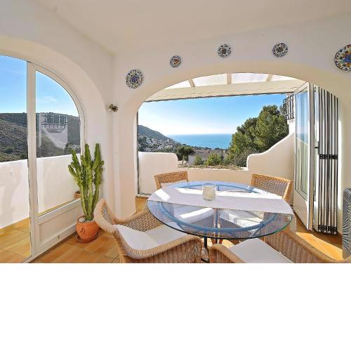 Apartment La Colina by Interhome