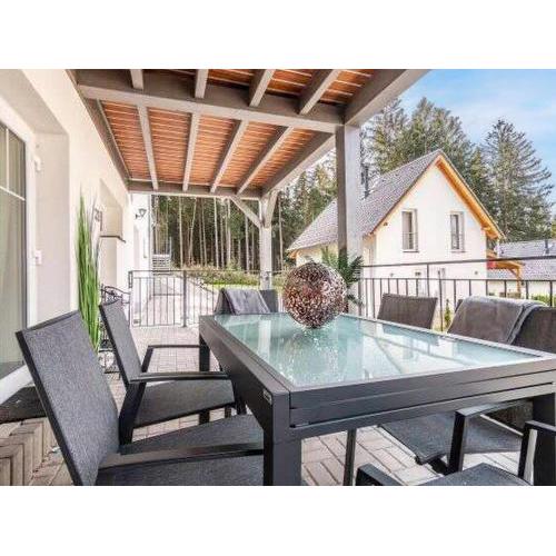 Apartment Lakeside Village 22 by Interhome