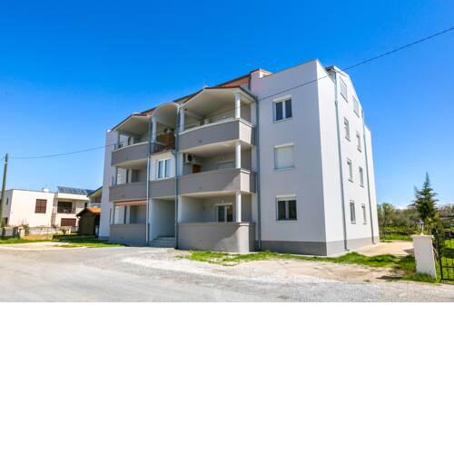 Apartment Leda with 2 bedrooms