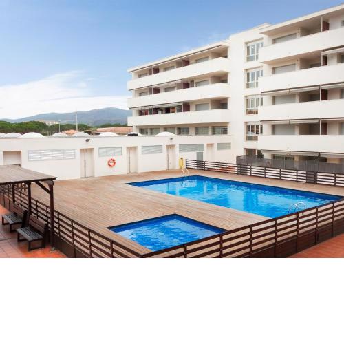Apartment Les Suredes by Interhome