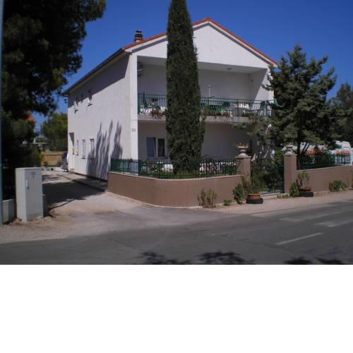 Apartment Lidija