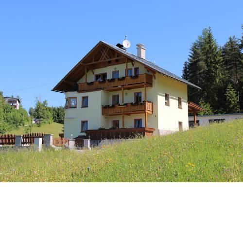 Apartment Lueg ins Land