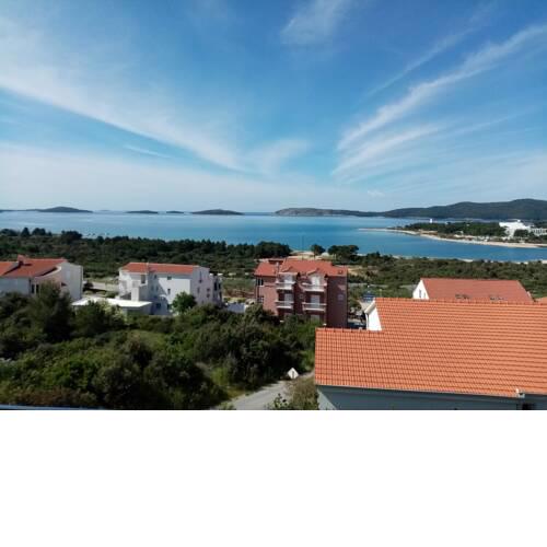 Apartment Luka