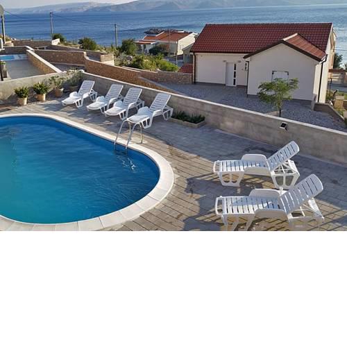 Apartment Luna with Pool and sea view