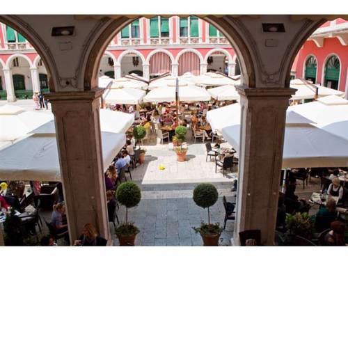 Apartment Lux Marmont Terace 2