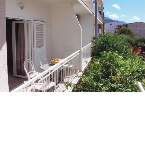 Apartment Makarska Slavonska II