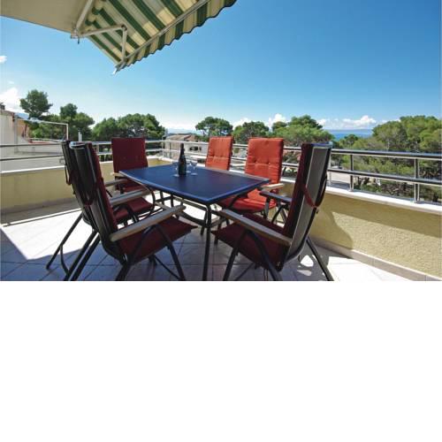 Apartment Makarska with Sea View 5