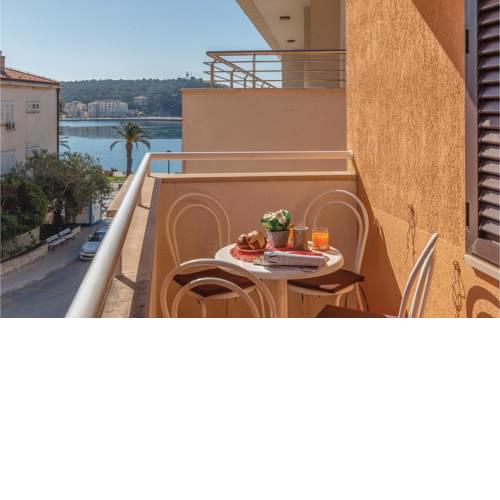 Apartment Makarska with Sea View VI