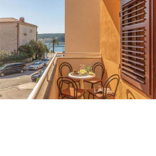 Apartment Makarska with Sea View VII