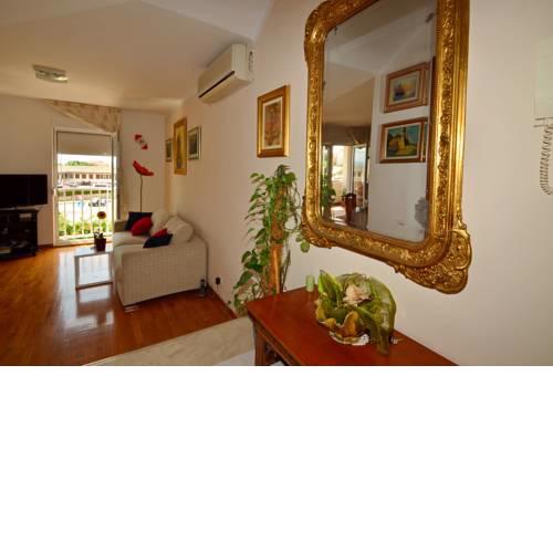 Apartment Mara