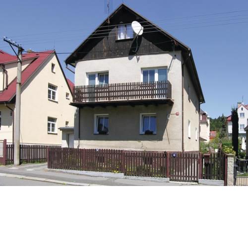Apartment Marianske Lazne with Fireplace I