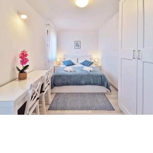 Apartment Marina