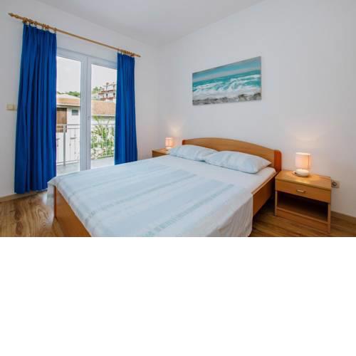 Apartment Mastrinka 11283d
