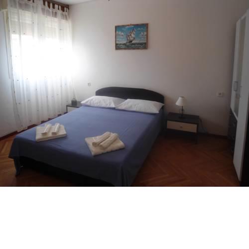Apartment Megy