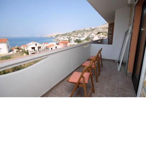 Apartment Metajna 527a