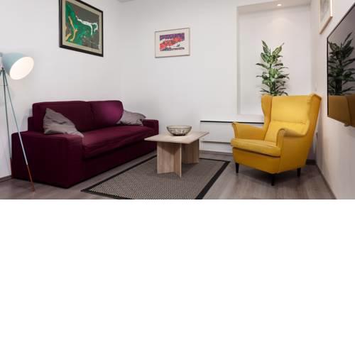 Apartment Midpoint
