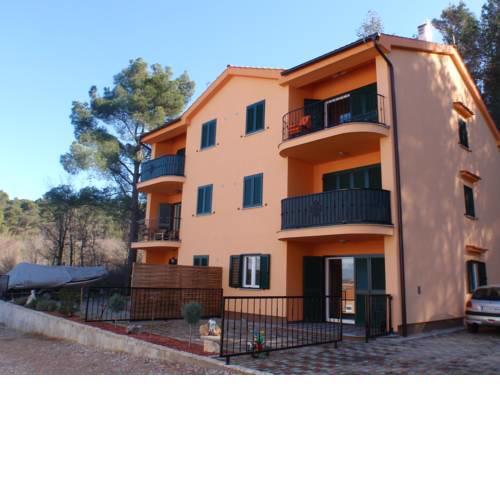 Apartment Mijos
