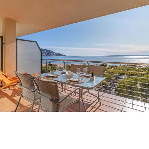 Apartment Mileni I by Interhome