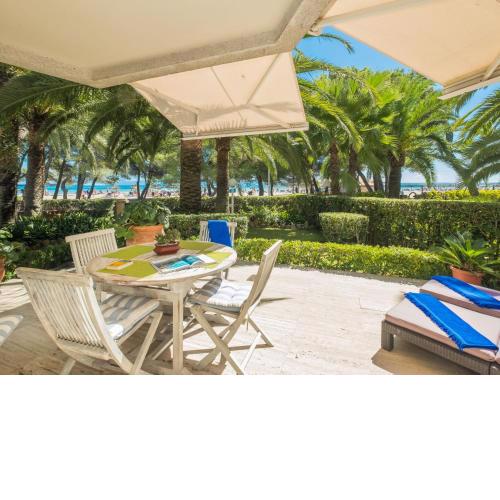 Apartment Minerva Sea Views by Interhome