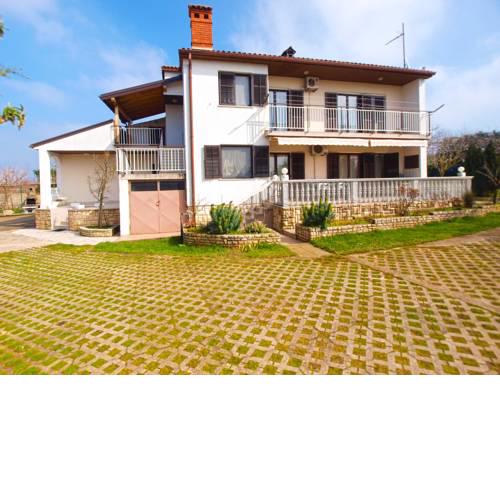 Apartment Mirjana 1556